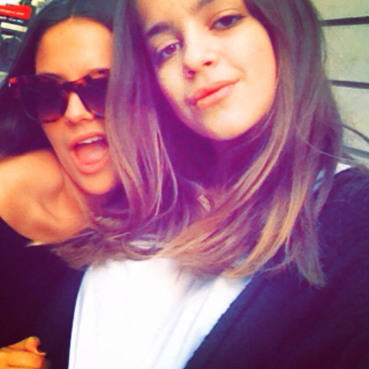 Cause you and I, we were born to tweet