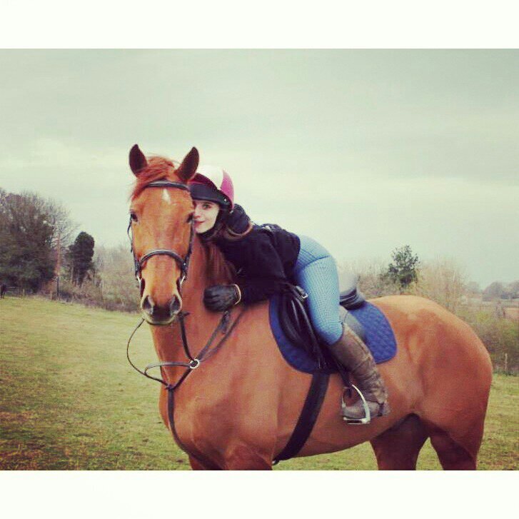 deactivating34y's profile picture. UK event rider