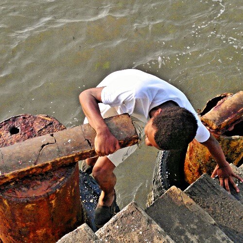 MswahiliBandia's profile picture. My village has no internet!!