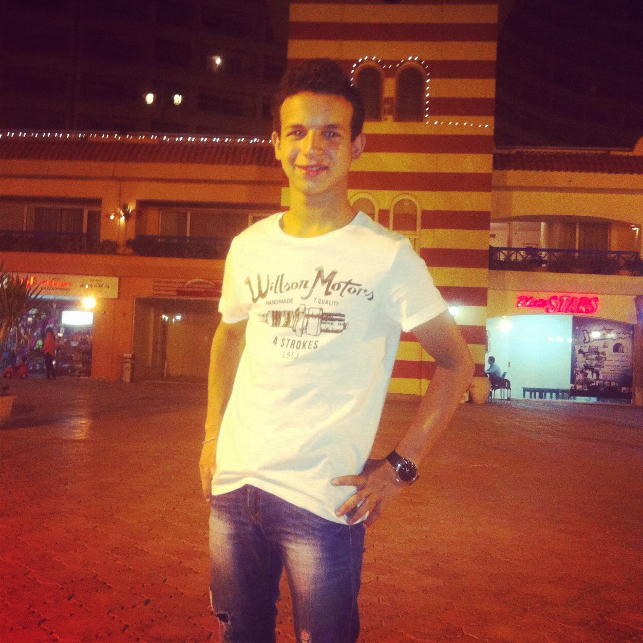 mouseii1's profile picture. follow me on instgram ; 3ANDLEBOOO
                       الاهلي الحياة ❤️