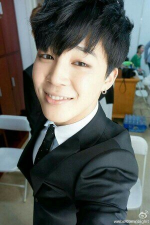 I AM NOW THE OWNER OF THIS ACCOUNT. ㅡ 효린 내 인생이다