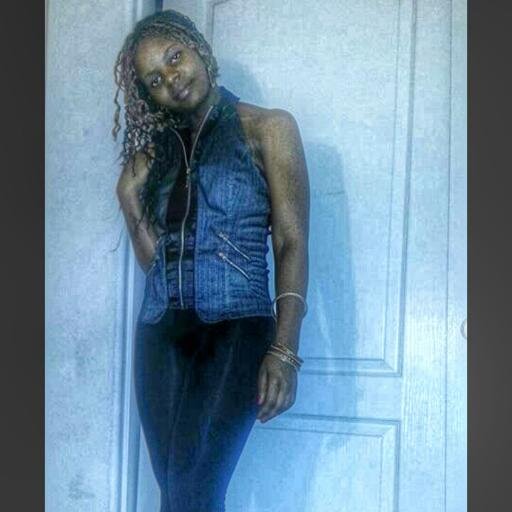 Foreign Girl. Real accent. Chocolate Trapper. Paid on purpose. iGo.