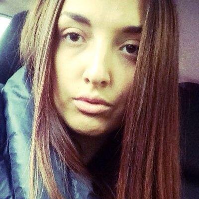 Здравствуйте. Живу в интересном городе. Хочу мыслить радостно. Я довольно коммуникабельная по жизни. Люблю обмениваться мнениями.
