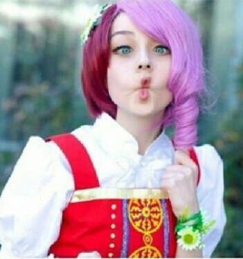 hey! my name is alisa bosconovitch from tekken series my friends are xiaoyu, miharu and panda im 17 y/o instagram : @official_alisa_bosconovitch