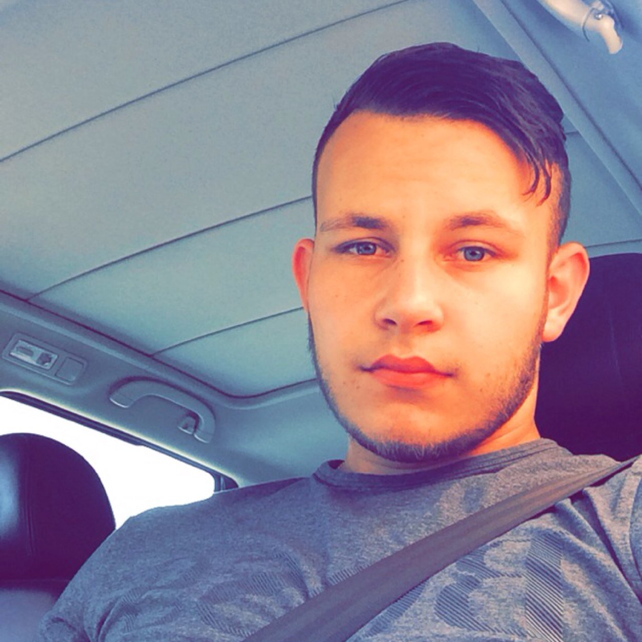 Maxime57050's profile picture. « Le talent permet de gagner des matchs, mais le travail d’équipe et l’intelligence permettent de gagner les championnats »