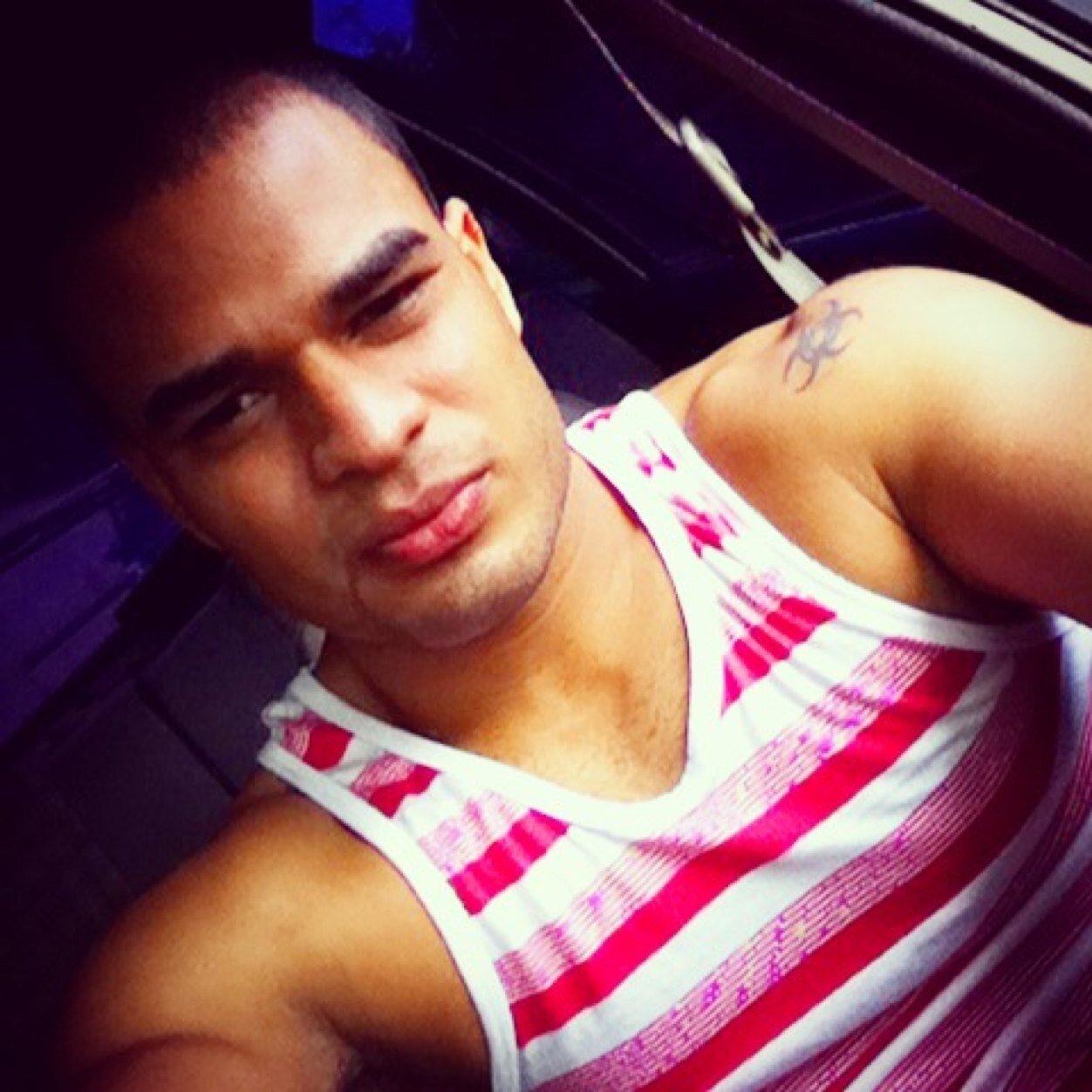 Douglas_PR90's profile picture. Relacionador publico »publicista »modelo» contable-fiel amante de la palabra de dios