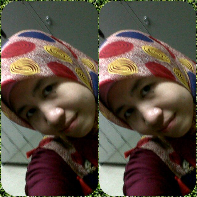 Semangat,, selalu tersenyum,,;-)