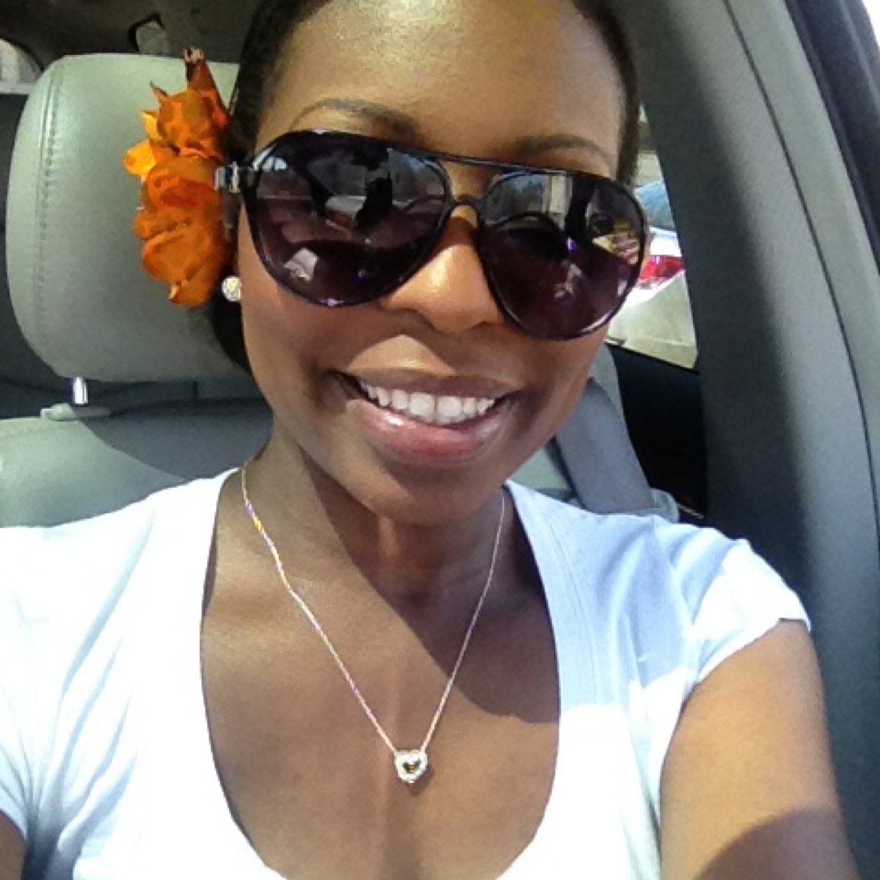 lmlrich's profile picture. Music is my life.
I ♥ positive people & positive things.
I ♥ Detroit
I ♥ Michigan State
I ♥ technology.
I ♥ Hello Kitty
I ♥ my natural hair
I ♥ makeup