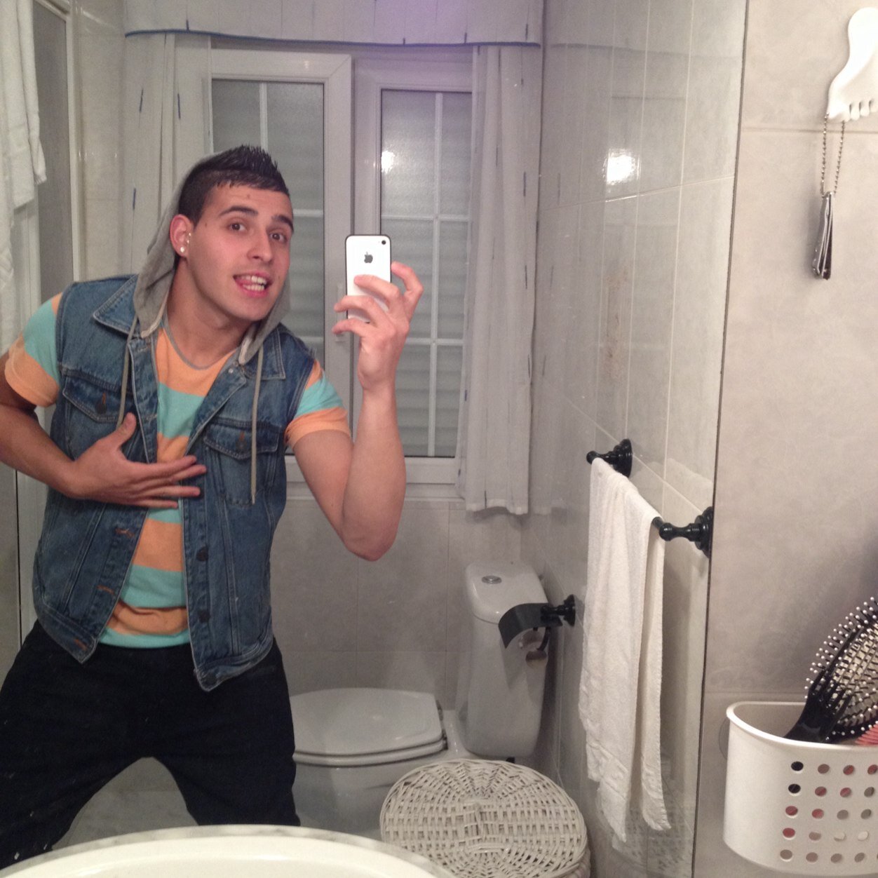 jonnidatorre's profile picture. A Torre...