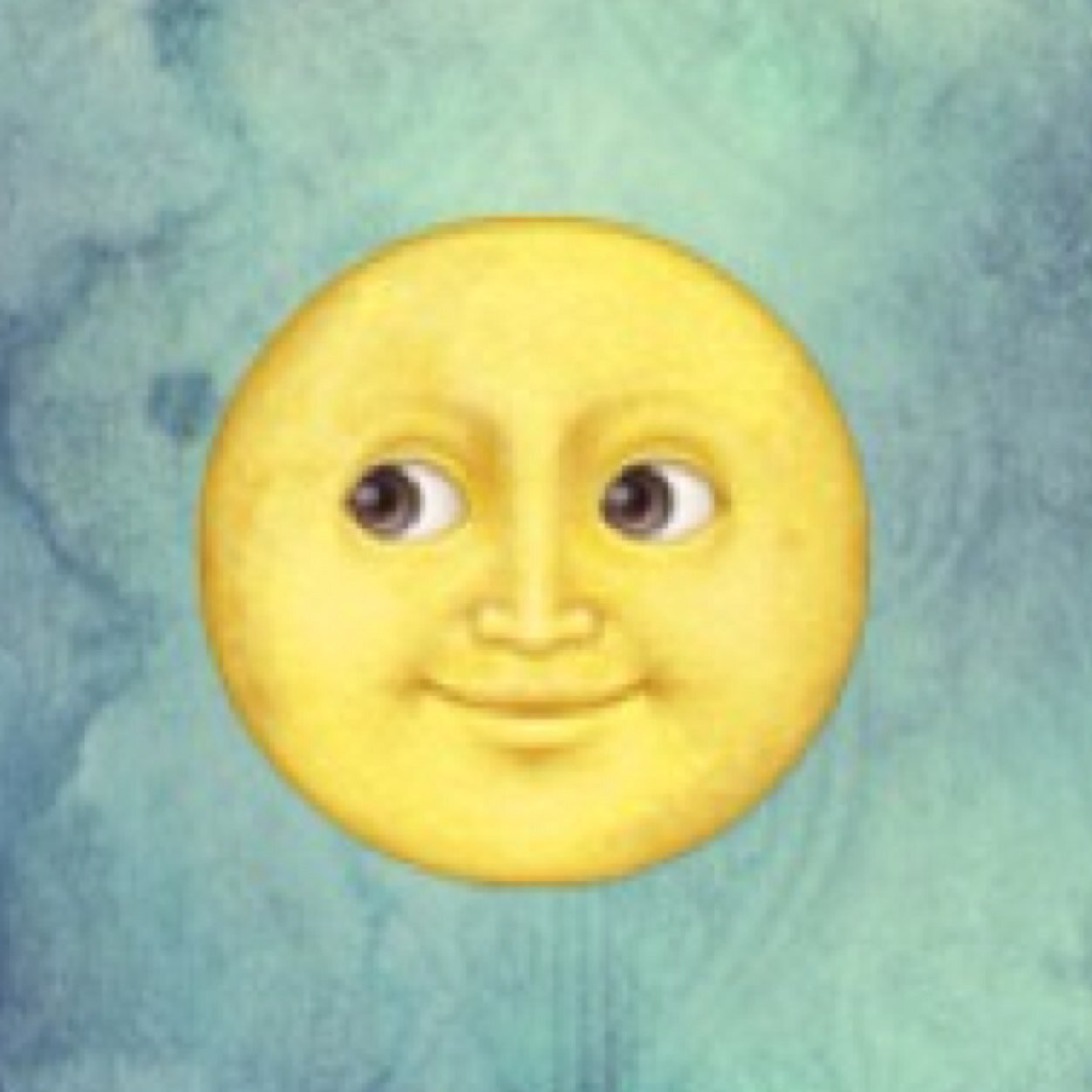 lightmoontbh's profile picture. moon is #1