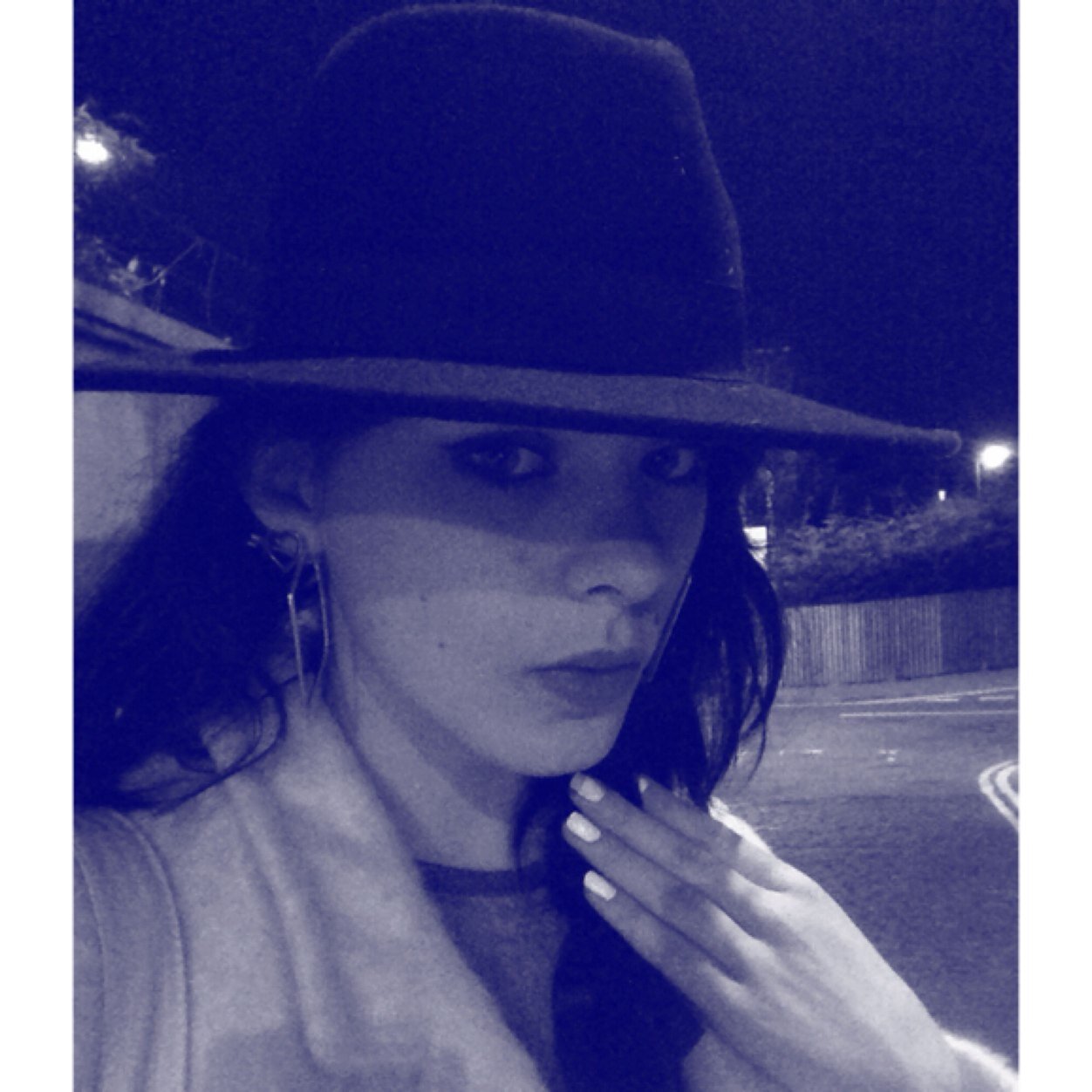 Chloe_Mitchell's profile picture. do your own thing 
instagram: chu88yprince55