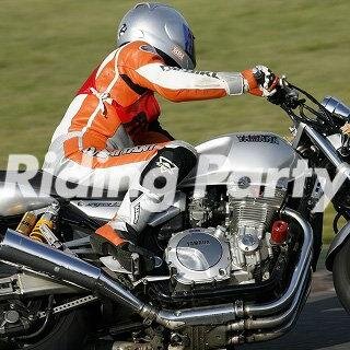 🇻🇦🇯🇵1999 Yamaha XJR1300 RP01J/
1997 Yamaha TDM850 4TX/
2023 Yamaha MT-07 RM33J