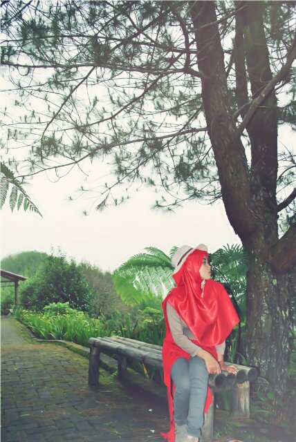 Andi Akbar ismail's wife💏
samawa until jannah🙏