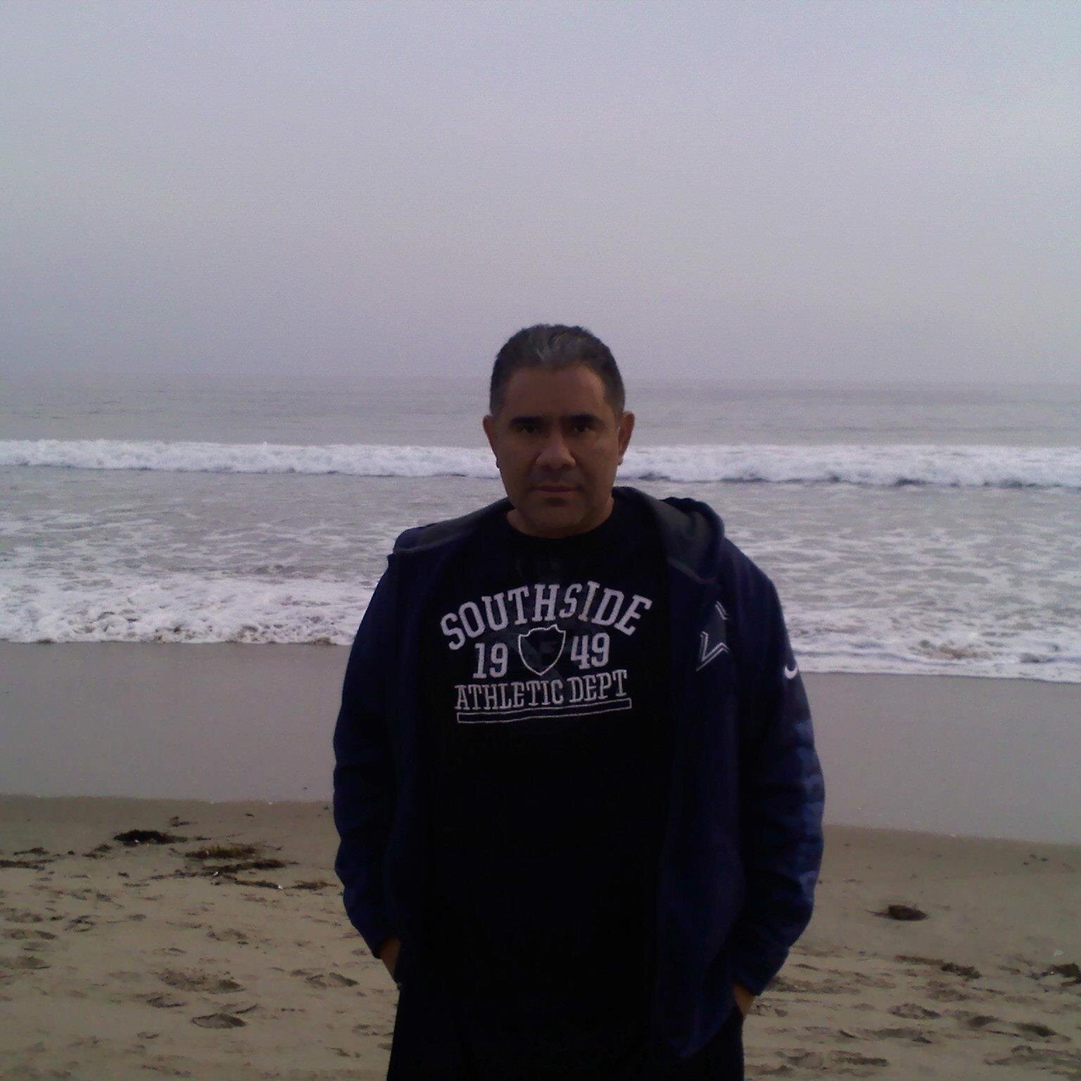 TIGRE90032's profile picture. Democrat, for the people by the people. VOTE BLUE!!! happily married. No DMs unless it’s about mental health . #resist