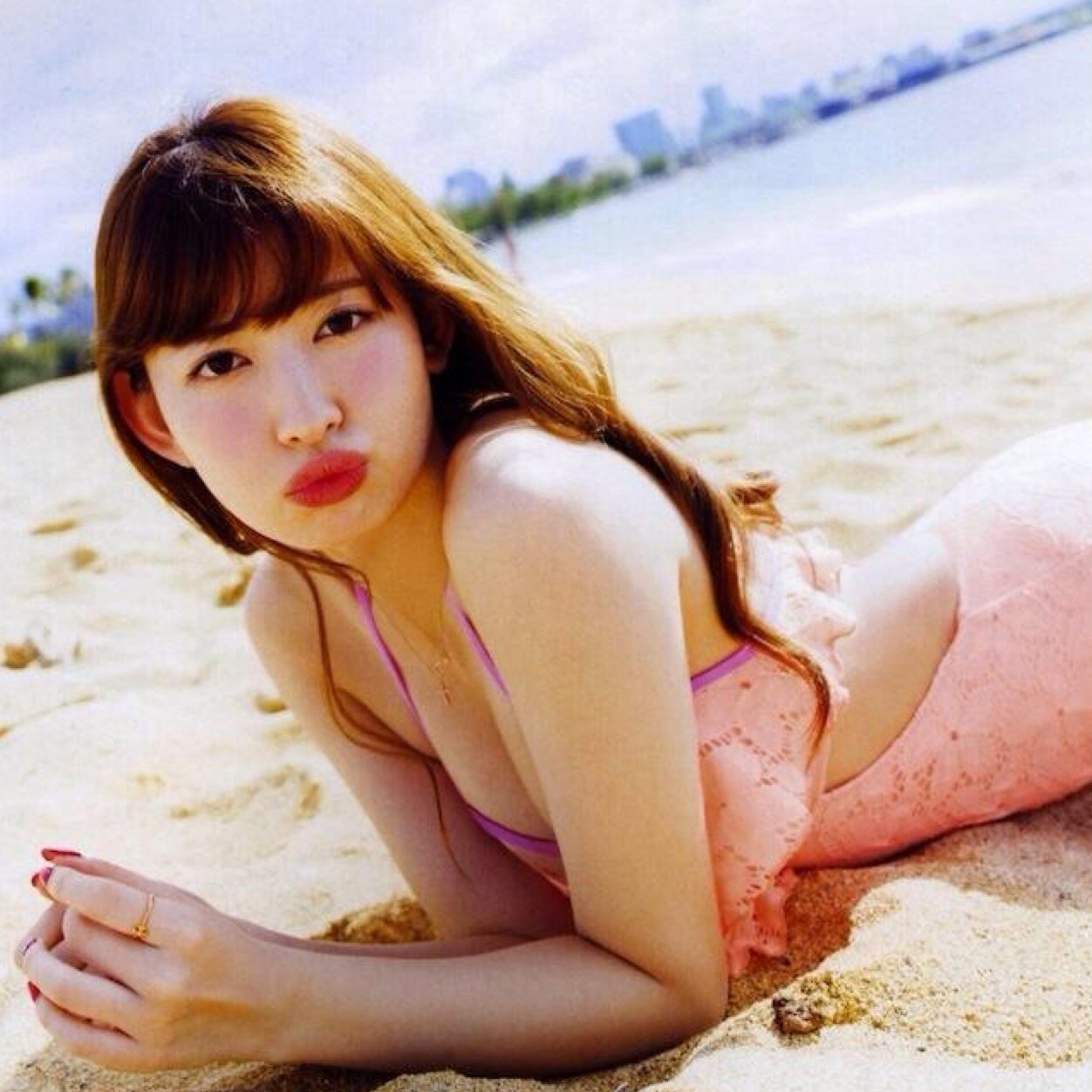 小嶋陽菜応援 Bvb 小嶋陽菜写真集 どうする より Http T Co Lymcyv4suv 小嶋陽菜応援 Bvb 小嶋陽菜写真集 どうする より Http T Co Lymcyv4suv