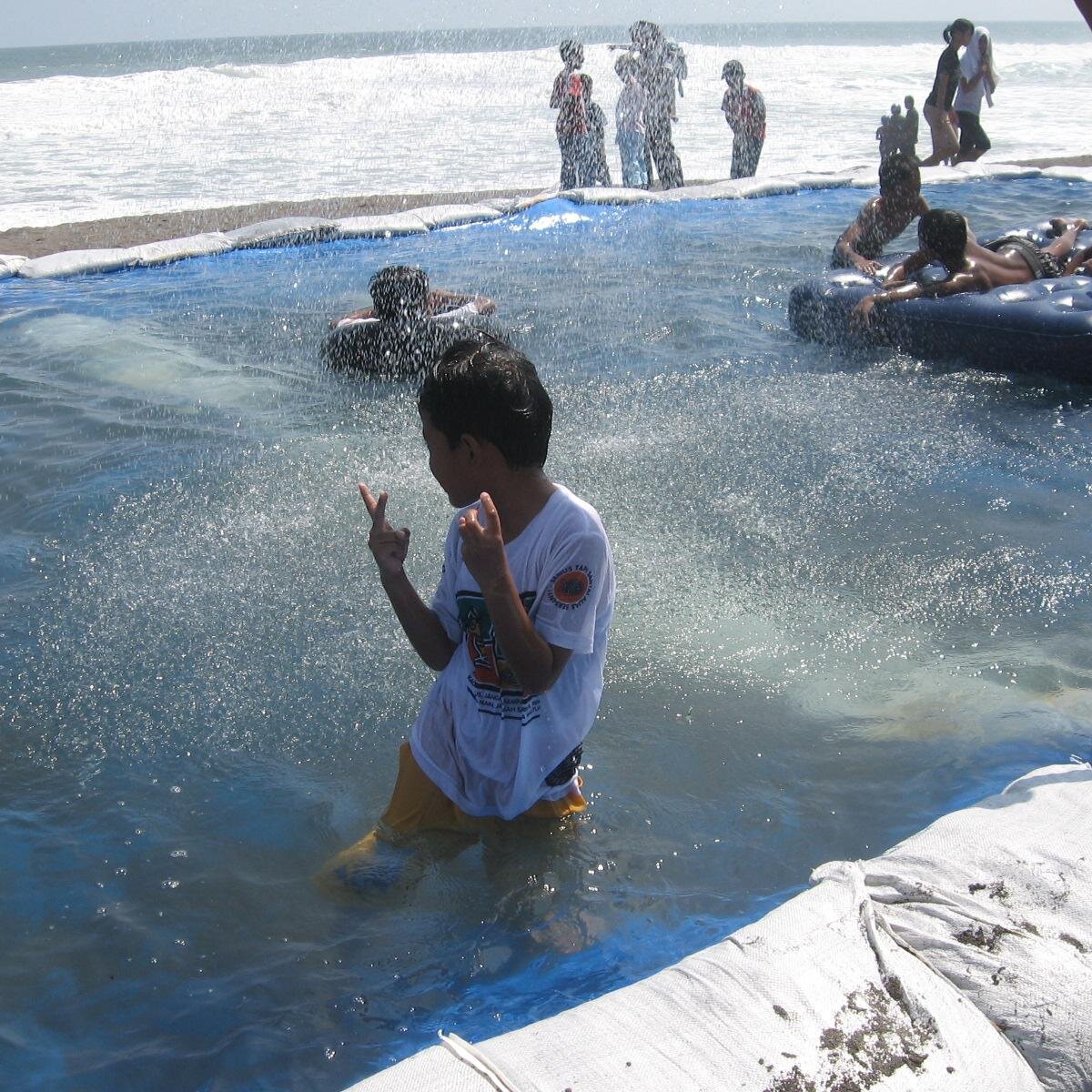 LarryXander's profile picture. Jangan Pernah Berhenti Bermimpi #ciri2 Orang Sukses.