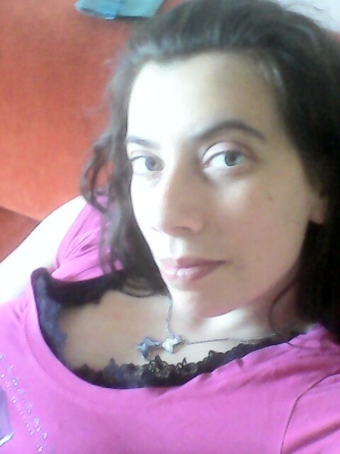 KatyAprile's profile picture. 