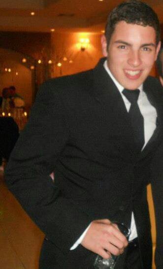 tonyvazquez95's profile picture. 