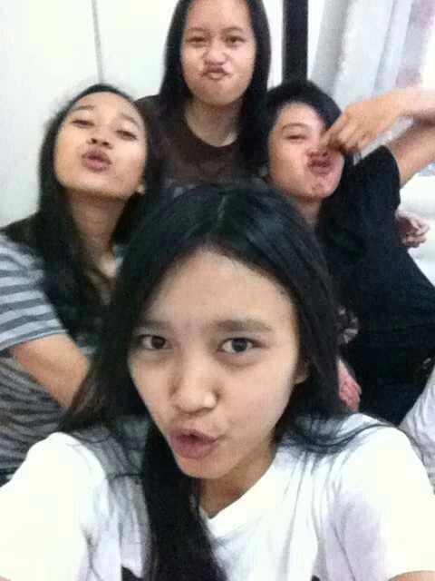 path: Annisa Safarila