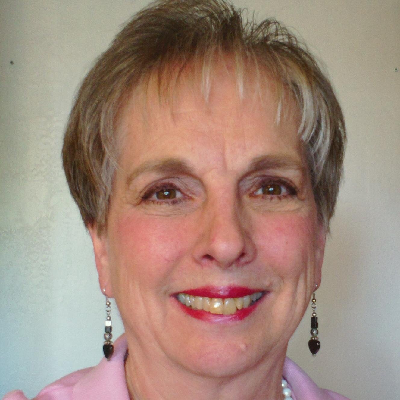 Leadership Coach, author, speaker, and Wellness Consultant. Guide Successful Women Entrepreneurs to have Peace, Joy, and a Balanced Life.