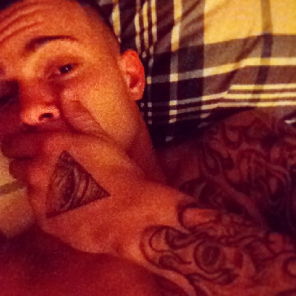 goodwezzy's profile picture. † been saved 9 times and still walking on earth