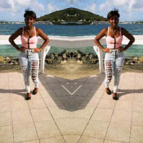 &*(*Teshoniaa!