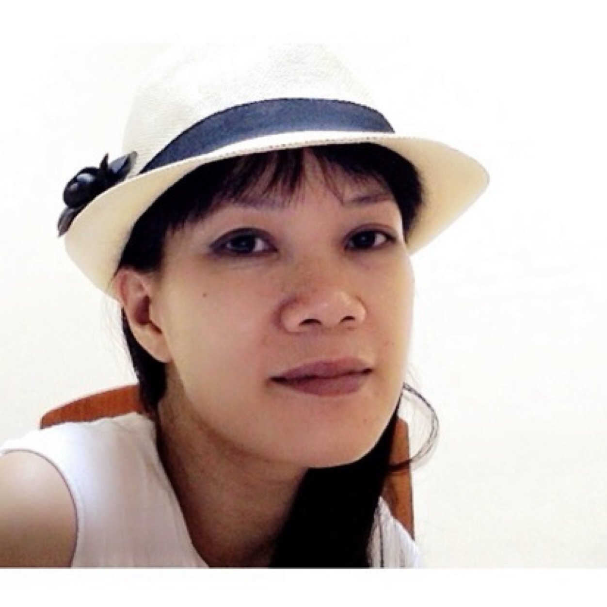 Currently building an online school offering live classes to K-12 students and English learners in Vietnam.