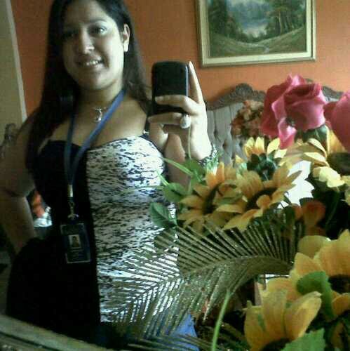 Confió en Dios y siempre digo si quieres las cosas bien hechas..realizalas tu mismo!! Amo a mis 3 terremotos y a mis padres