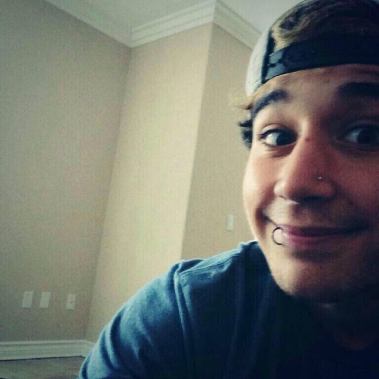 THIS IS A FREE FOLLOW FROM @janoskiansimdtf BE A DEAR AND FOLLOW BACK PLS THANKS LOVE MWAHHHH XOXO