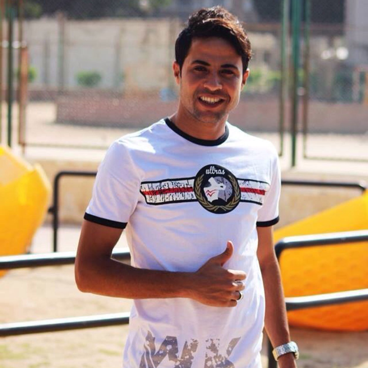 aliheshamuwk's profile picture. ‏140 حرف مش هيكفوني كلام عن نفسي بس احب اعرفك أني ‏‫#زملكاوي‬‏ و ‏‫#برشلوني‬‏ وبحب أسمع للهضبة ‎#3alahwa‬‏ ‎#Cairokee‬‏ follow=Follow back