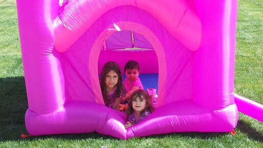 eventurini's profile picture. 