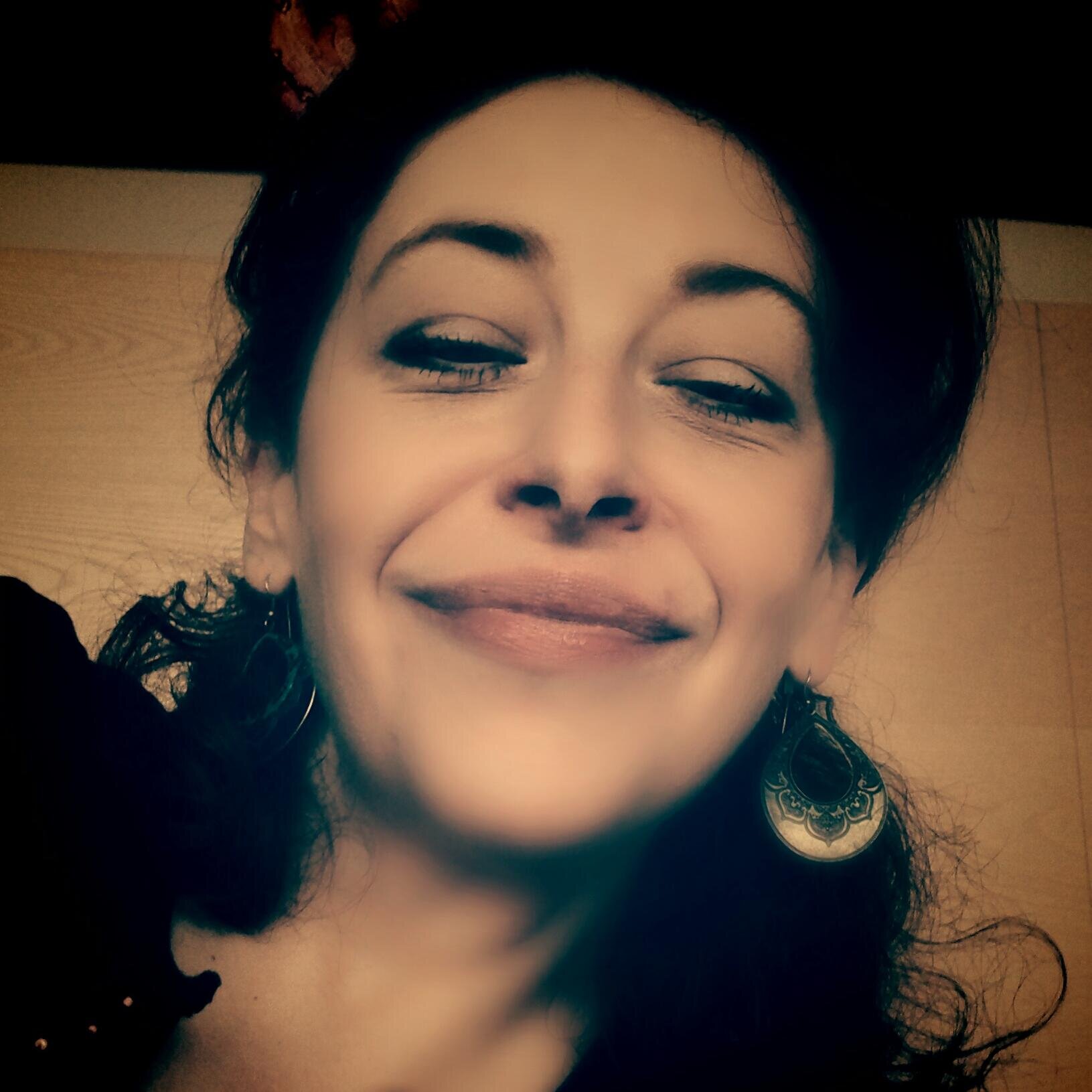 Hi my name is Nathalie, I am a spiritual workshop & group facilitator.