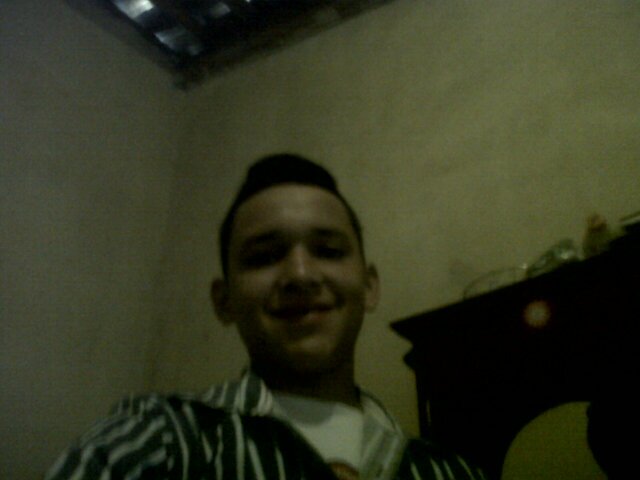 Soy guapo y estudio