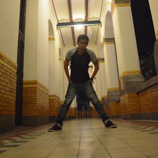 shuadi_'s profile picture. Graduated from DIII STMI Jakarta 2010 and  IST AKPRIND S1 Teknik Industri 2014
 Yogyakarta #GGMU