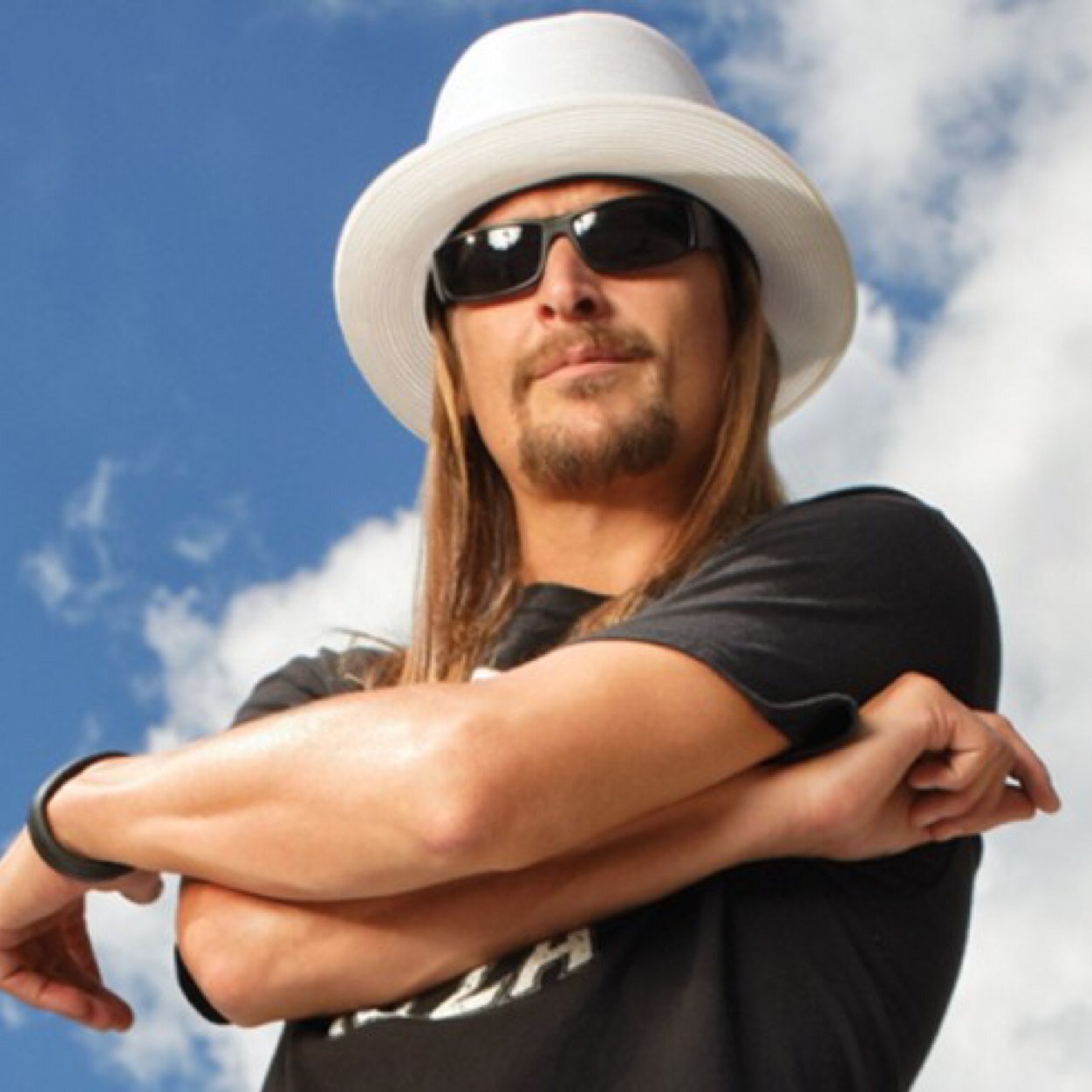Love Misha, Jensen, and Jared. And of course Kid Rock!!!!!