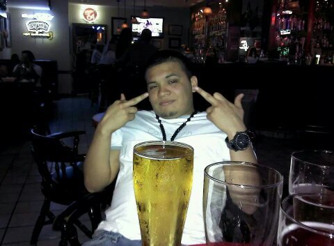 party party yall know whats upp, just living life to the fullest!! follow me && i'll follow back