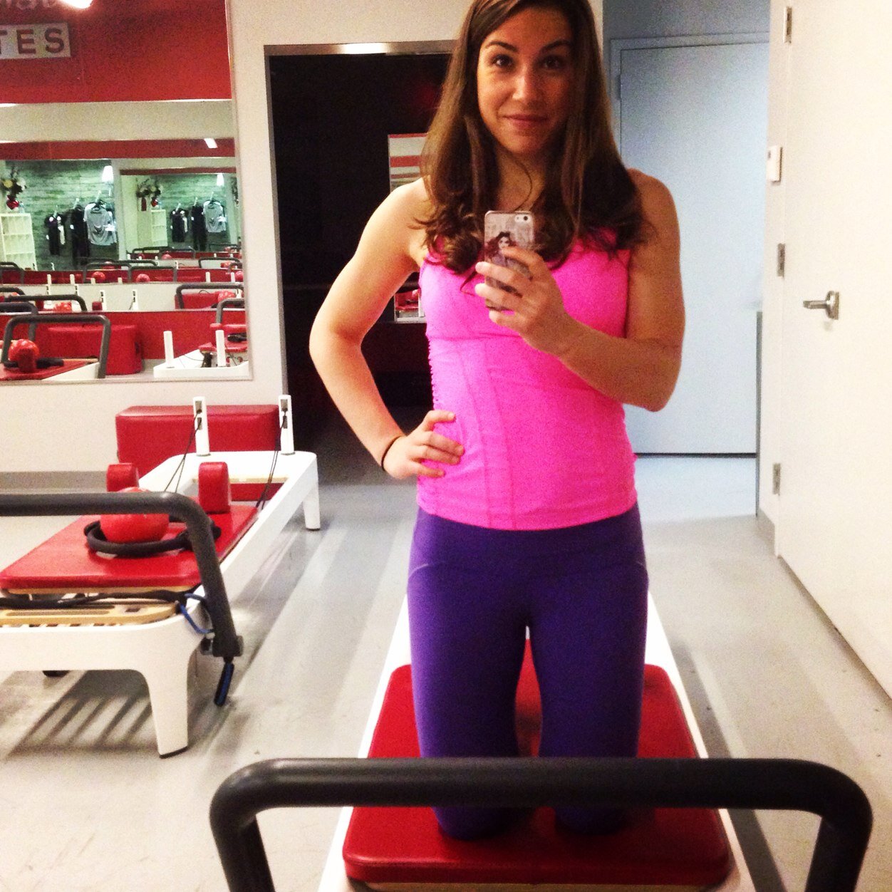 cfields88's profile picture. Private personal trainer, Pilates instructor @PotomacpPilates & marketing specialist @WeddingWire!  Fueled by running, bubbles & great company