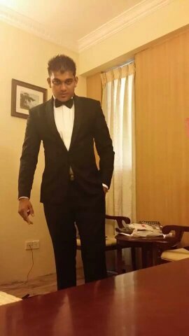 fernandoumesh's profile picture. 