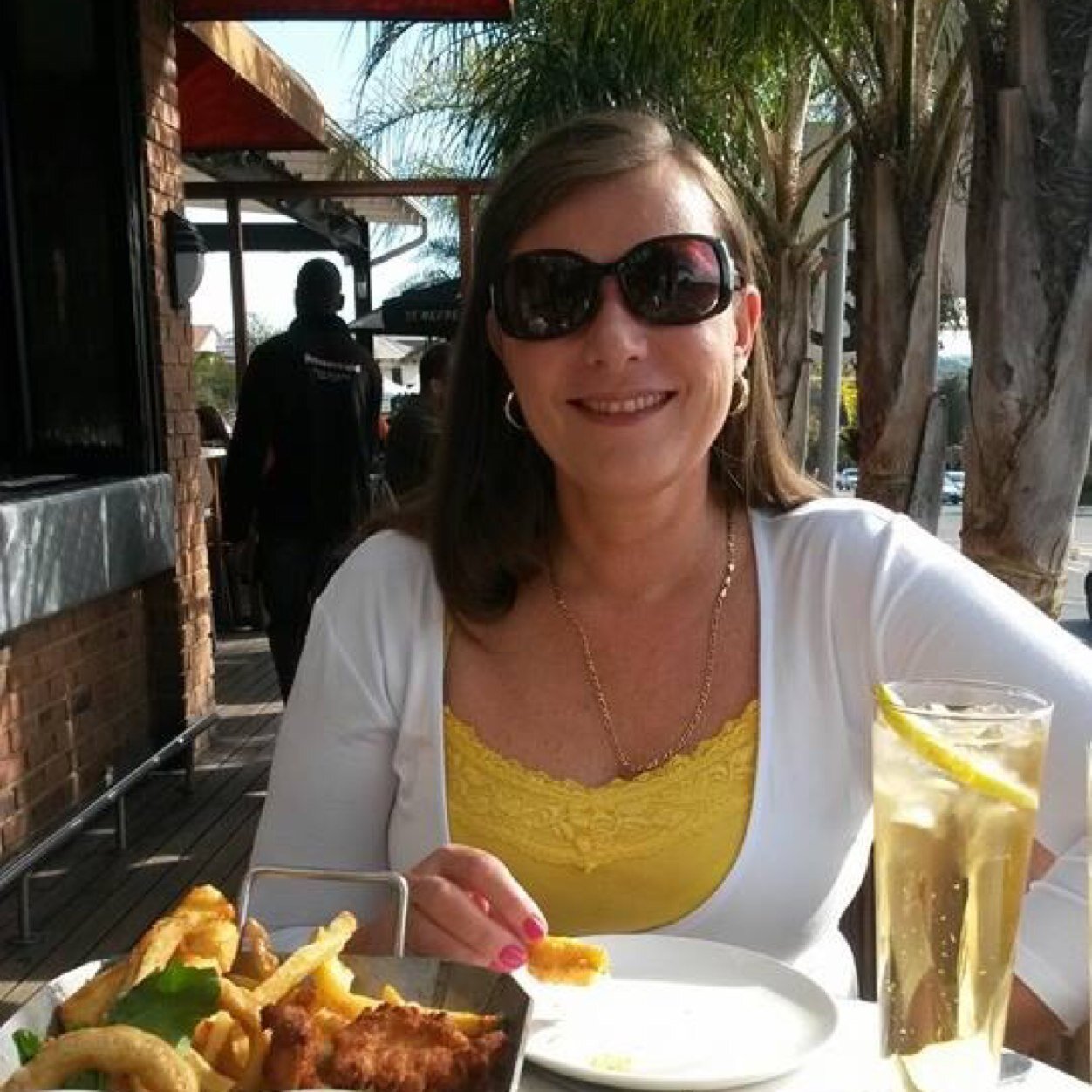 TraceyD7's profile picture. ex-Free State and Gautenger, Capetonian wannabe. Occasionally punish myself on a hockey field or bicycle or at the gym.