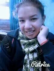 Quien te latima te hace fuerte, quien te critica te hace importante, quien te envidia te hace  grande x eso soy feliizz