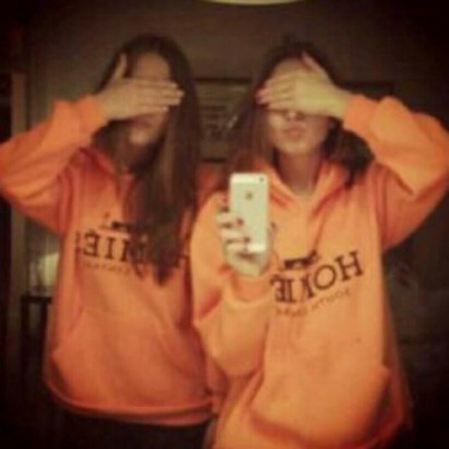 sssos1's profile picture. الحياة حلوة فقط عندما نذكر بها اسم الله :(

سبحان الله وبحمده...
سبحان الله العضيم...