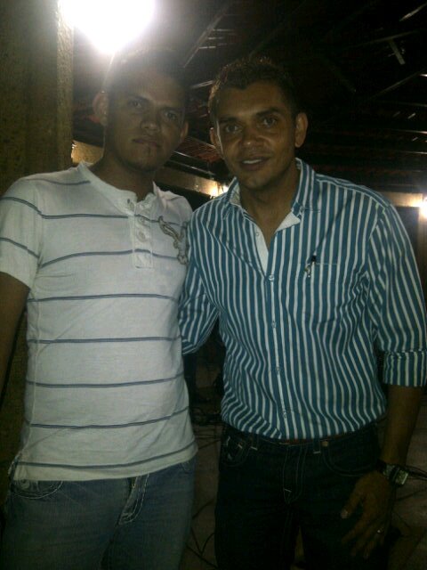 Tengo el mejor AMIGO DEL mundo es nuestro DIOS♥ esta en TODO momento y sigo MOTAGUA & BARÇA♥