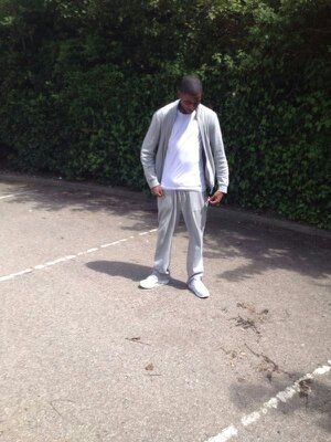 #noenglo #Osoarrogant #London #keepit100  #NoLackin #Numero Uno #NoTalking / IG:streetgod_trapz00 - trapz00