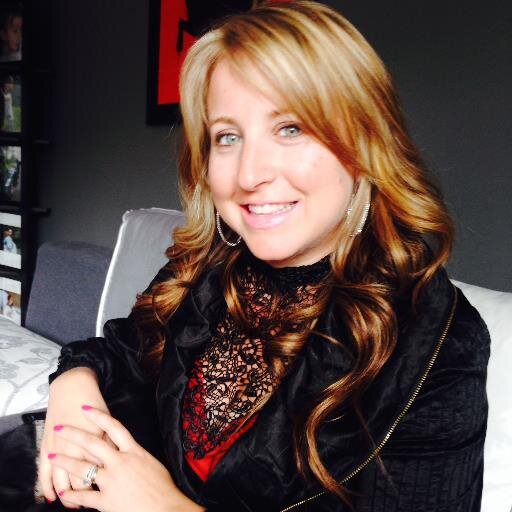 Publisher Montreal, Vancouver, Toronto SOUTH Florida Home, fashionista, entrepreneur and SALES GURU. Design correspondent Global MTL