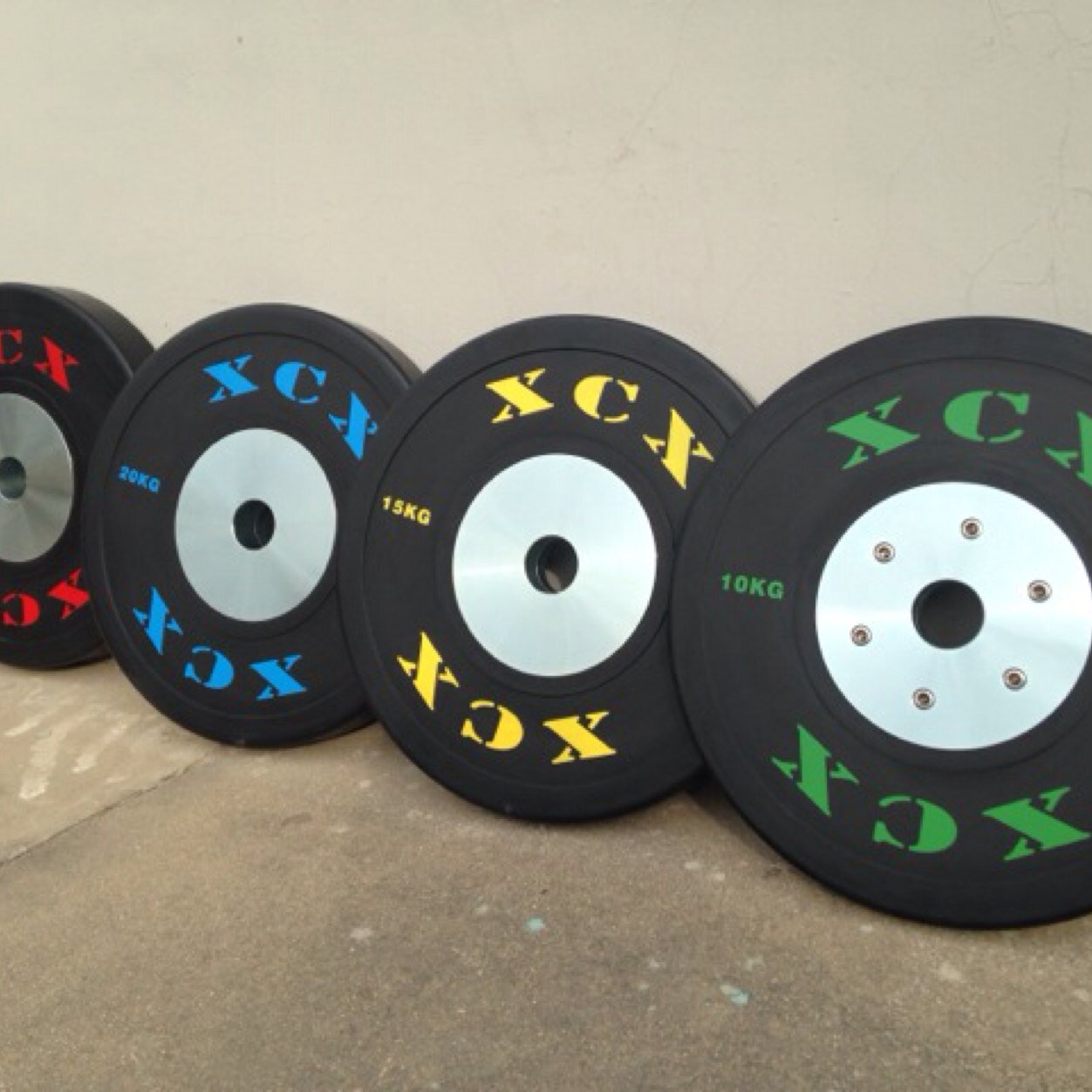 InfoXcx's profile picture. For all your crossfit and fuctional equipment