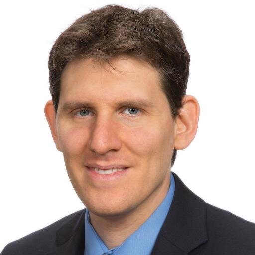 Using computer science for social science @berkmancenter Media Cloud project; machine learning data science