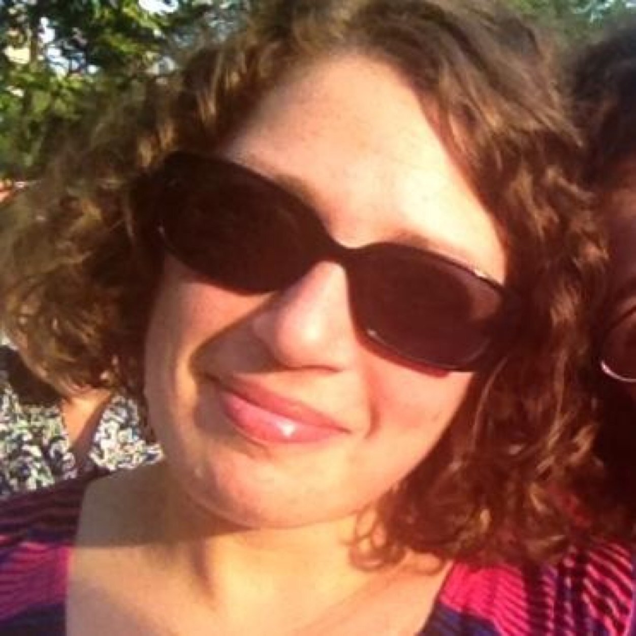 folklaur70's profile picture. Amateur food pornographer, snarky mom, chick singer, city mouse. I know a little about a lot, and a lot about some things.