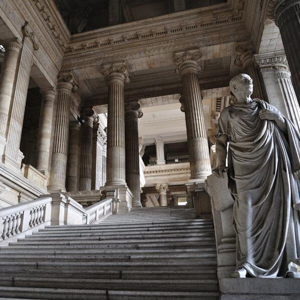 Quaestioiuris73's profile picture. Blog de pensamiento jurídico crítico