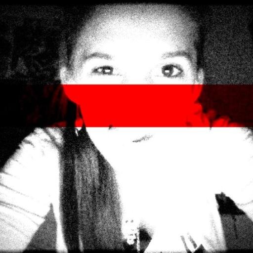 Coralie,14 years, single, Singer,Writer,Dancer.Mixer,Directioner,Selenator & Belieber.†3
