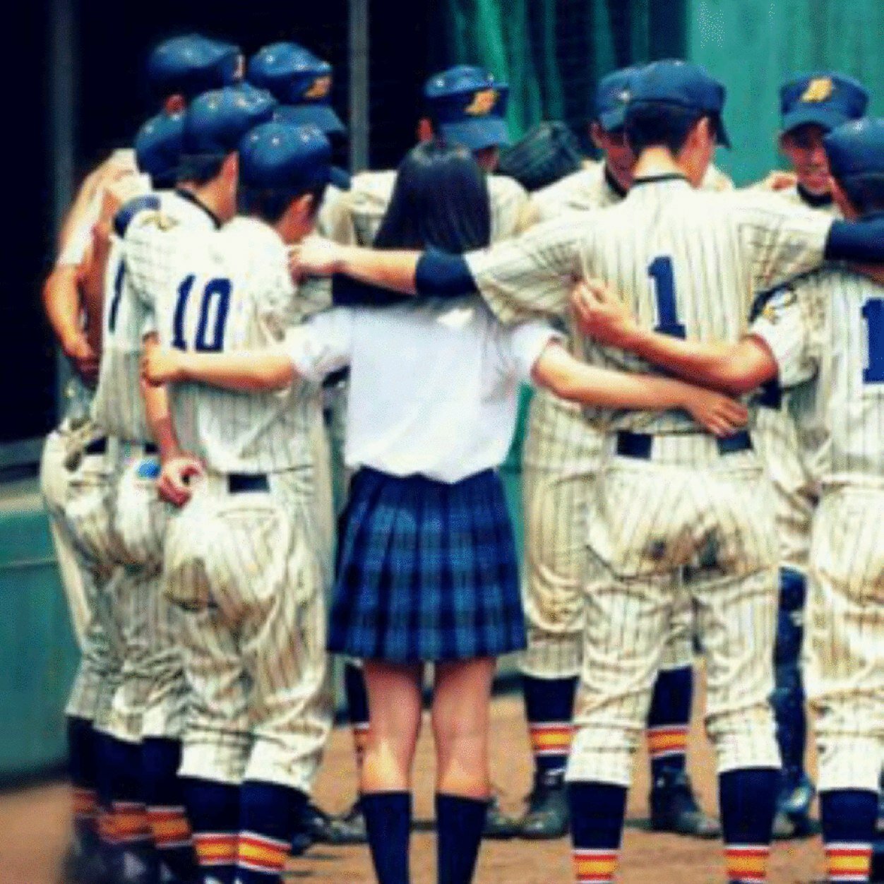 Girl 野球部の彼女て 甲子園行って負けた彼氏を抱きしめる そんな感動的になってるけど そこまで行くのには大変 練習で遊びにも行けないし 恋人らしいことを出来る時間は少ない それでも互いに好き合って 支えあえたからなれるんだ Http T Girl 野球部の彼女て 甲子園行って負けた彼氏を抱きしめる そんな感動的になってるけど そこまで行くのには大変 練習で遊びにも行けないし 恋人らしいことを出来る時間は少ない それでも互いに好き合って 支えあえたからなれるんだ Http T